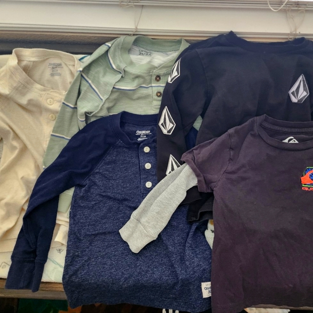 5 SIZE 2T LONG SLEEVE TODDLER BOYS SHIRTS
